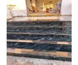 Cầu thang đá hoa cương đen 055 Cầu thang đá hoa cương đen 055