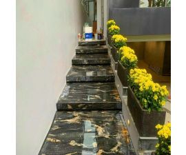 Cầu thang đá hoa cương màu đen 010 Cầu thang đá hoa cương màu đen 010