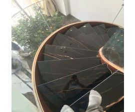 Đá hoa cương cầu thang đen lượn tròn Đá hoa cương cầu thang đen lượn tròn