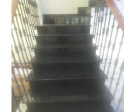 Cầu thang đá hoa cương đen 032 Cầu thang đá hoa cương đen 032