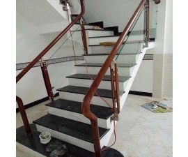 Cầu thang đá hoa cương đen 066 Cầu thang đá hoa cương đen 066