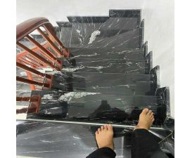 Cầu thang đá hoa cương màu đen 015 Cầu thang đá hoa cương màu đen 015